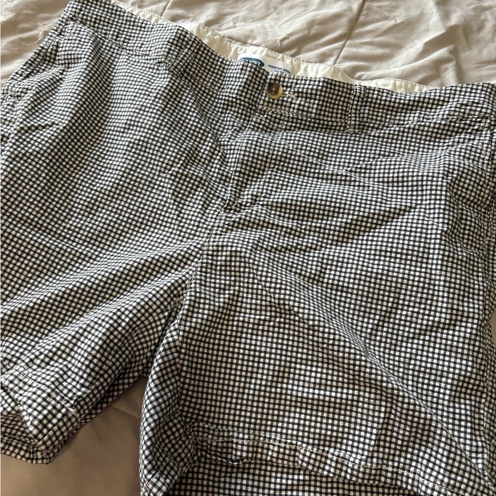 Old Navy Black and White Gingham Shorts